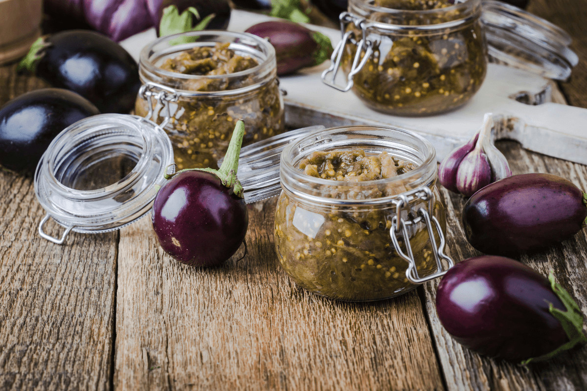 Quali sono le proprietà “brucia grassi” dell’acqua di melanzana?